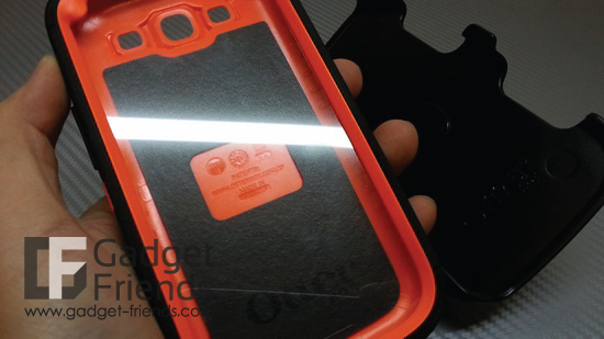 เคส Otterbox Samsung Galaxy S3 Defender Real tree camo ของแท้ 100% มาแล้วสำหรับ Otterbox รุ่น Real Tree สุดฮิต ด้วยลายต้นไม้พร้อมลุยไปทุกสถานการณ์  พร้อม Grip สำหรับพกพาได้สะดวก